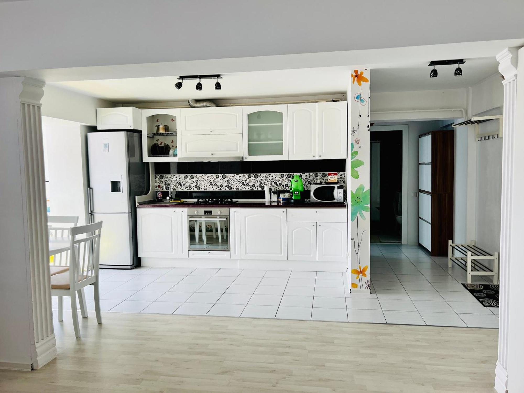 Panoramic M&M Apartment スチャヴァ エクステリア 写真